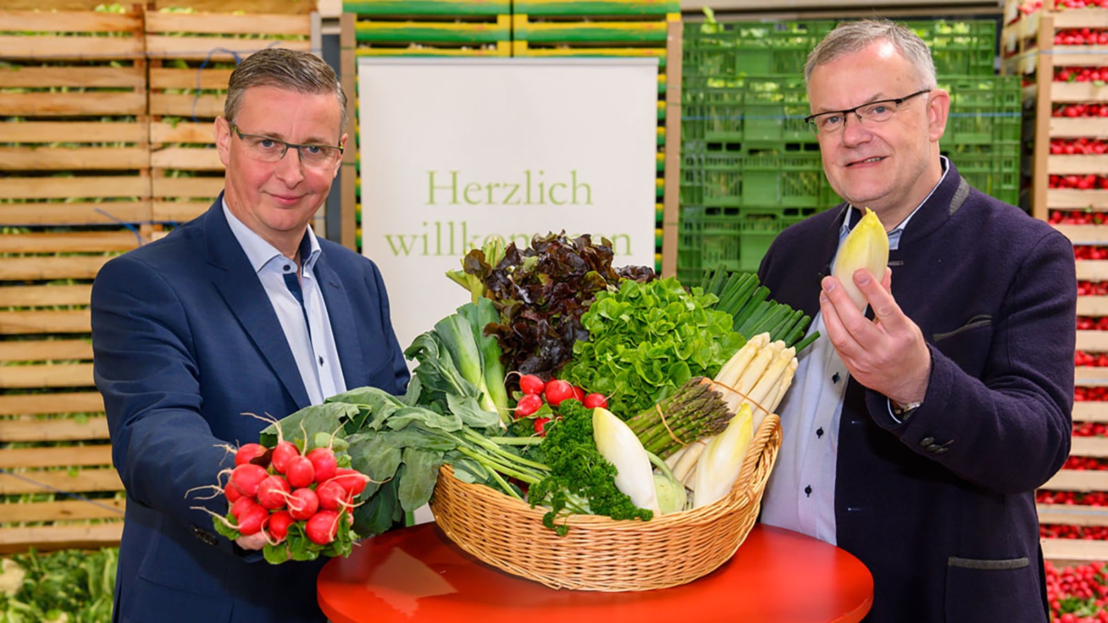 Pfalzmarkt Saisonstart 2019 mit dem Vorstand des Pfalzmarktes